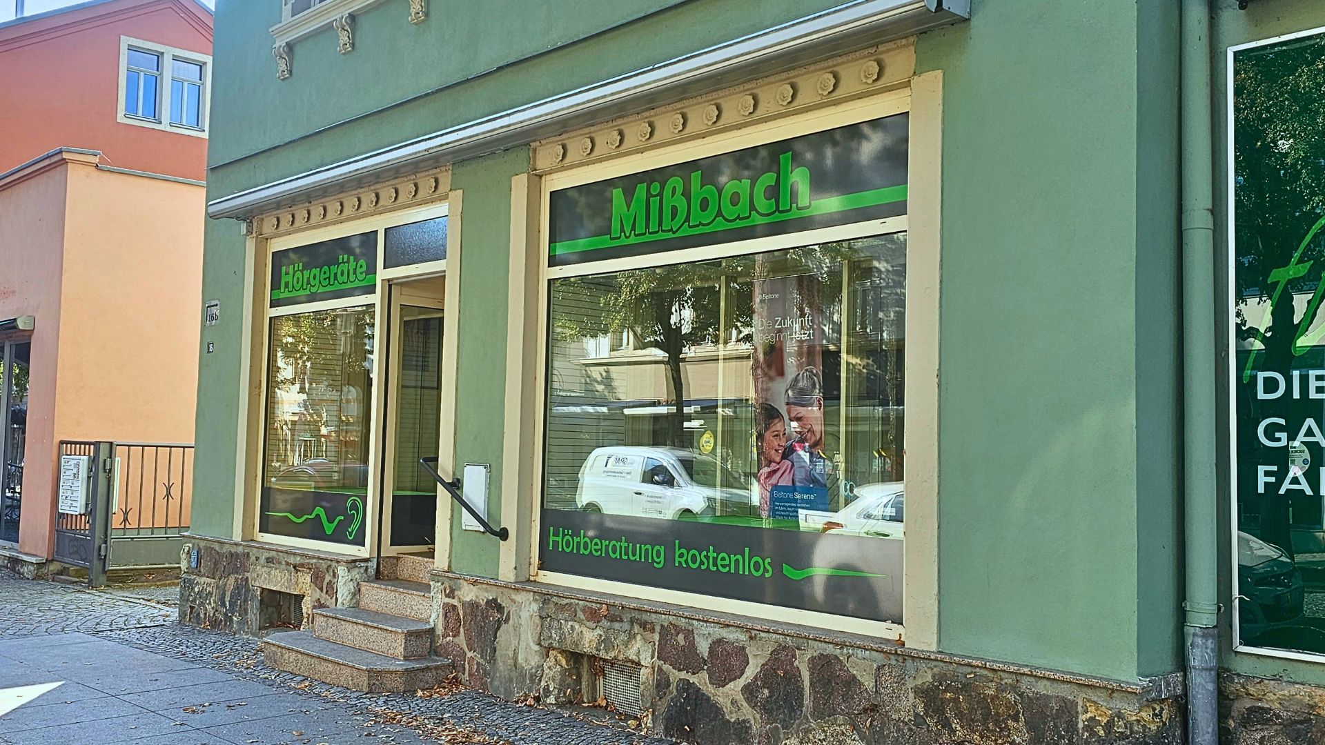 Hörgeräte Mißbach in Radebeul Hauptstraße geschlossene Geschäftsstelle im August 2025