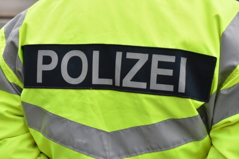 Crash mit vier Verletzten