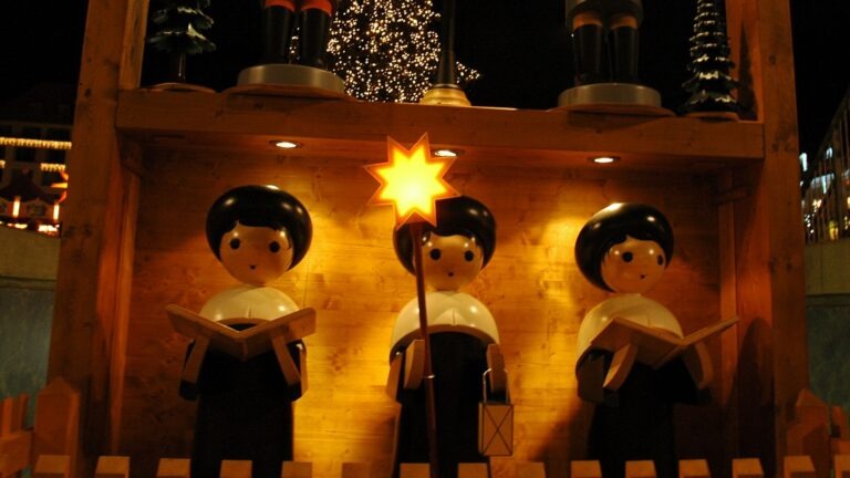 Dresdner Striezelmarkt lädt ab 26. November ein.