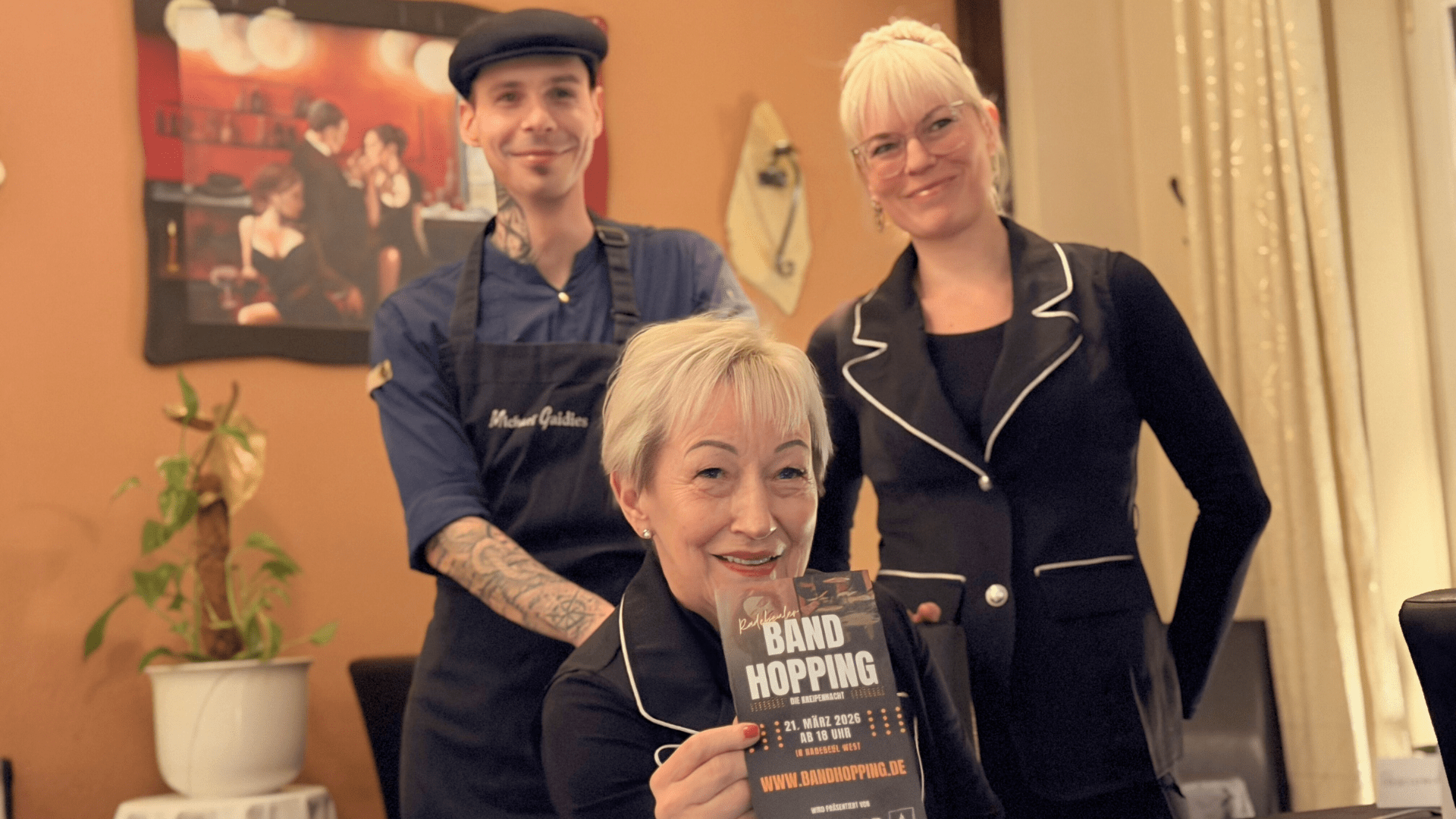 Sabine Lienack und ihre Mitarbeiter in ihrer SaLimba Restaurant und Weinlounge in Radebeul - Foto © Radebeul Aktuell (PS)