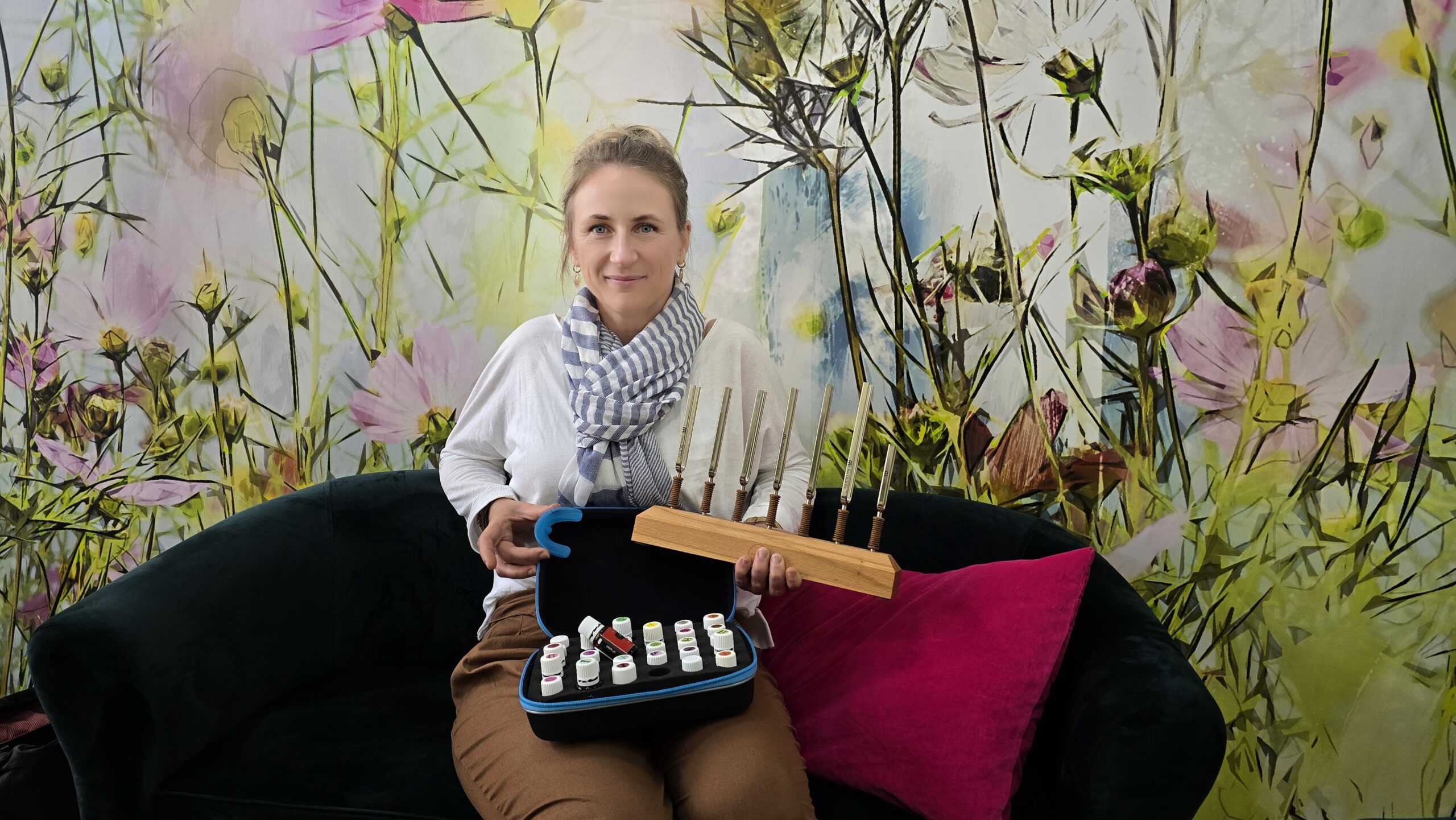 Wenn Stress krank macht: Radebeuler Heilpraktikerin Theresa Scholz geht der Sache auf den Grund. Foto © Branczeisz