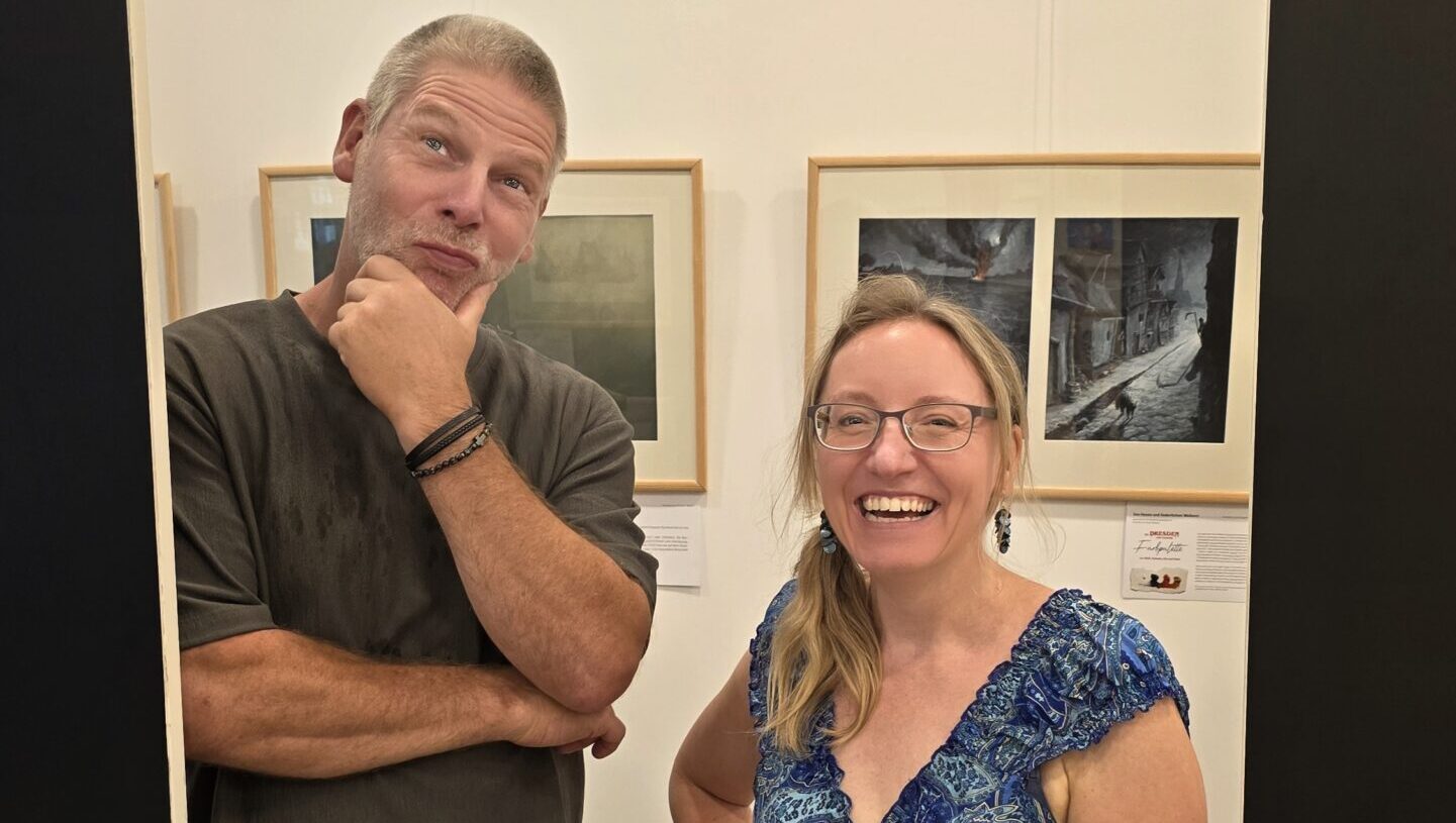 Mario Sempf und Tina Bauschke vom EMIL Verlag zeigen Dresdens dunkle Seite - und das mit sichtlich viel Freude. Foto © Branczeisz