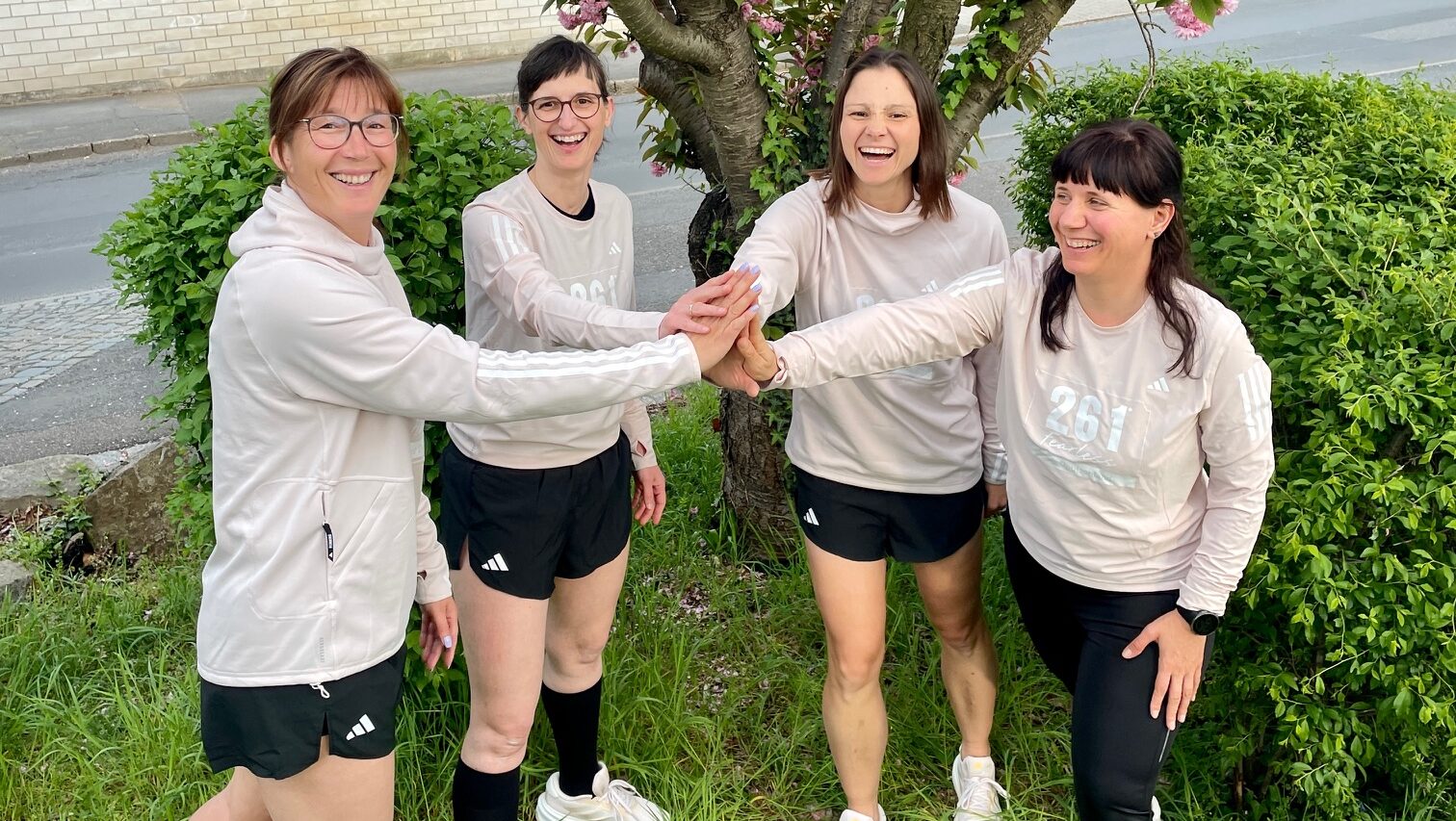 Der 261 Club Frauenlauftreff in Radebeul feiert am 3. September fünf Jahre voller Bewegung, Gemeinschaft und gegenseitiger Motivation. Foto © Lauftreff