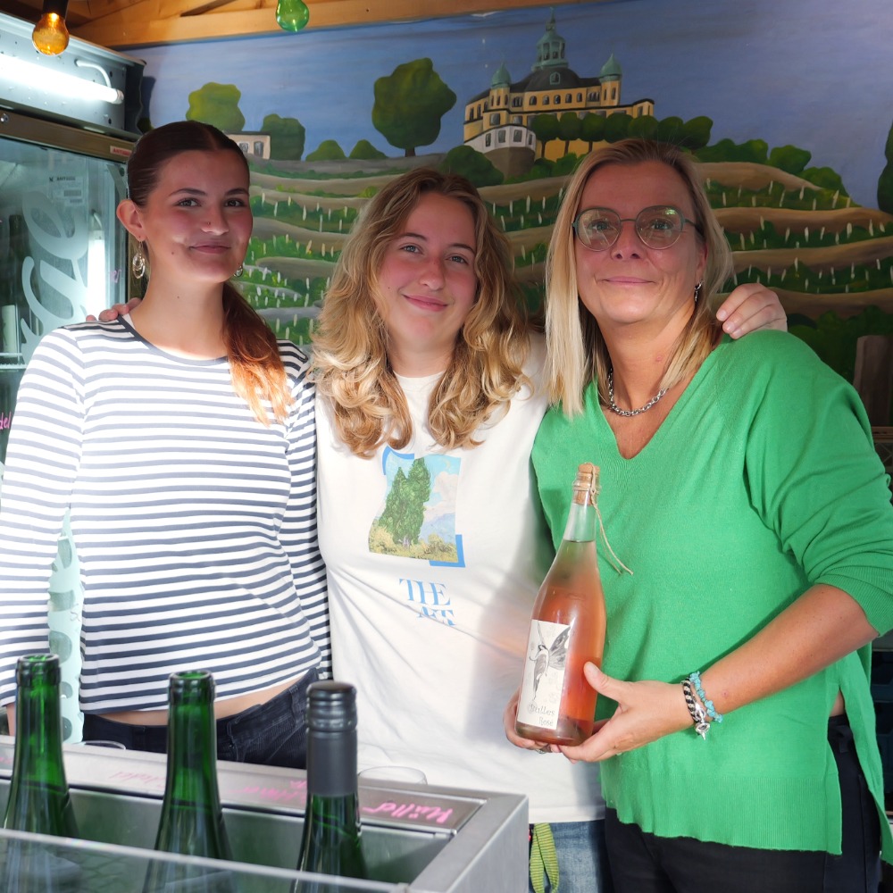 Miranda, Clara & Katrin vom Weinbau Frédéric Fourré – Foto © C. Nitsche