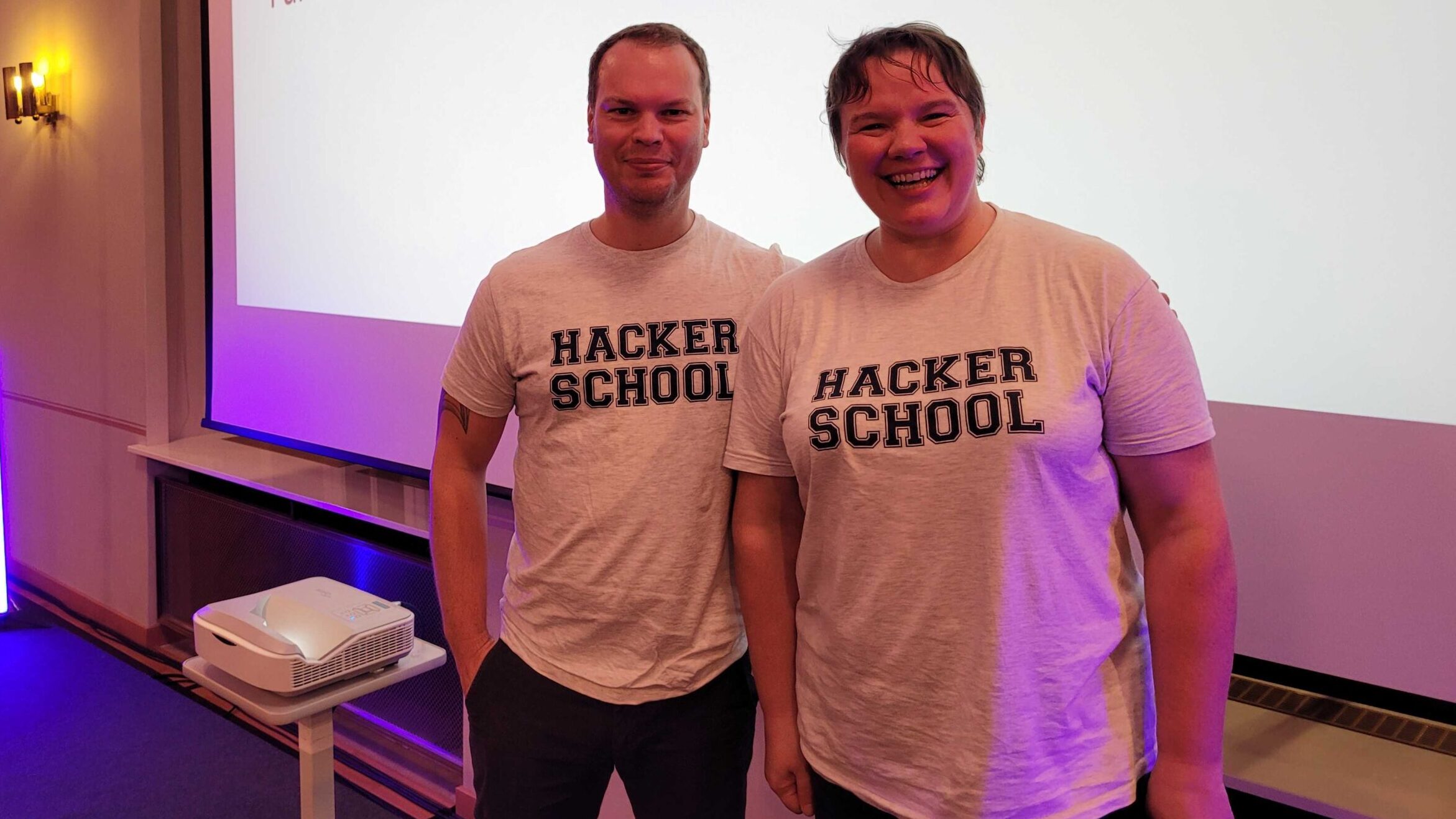 Die Hacker School bietet auch Kurse und Events für Schulen an. Foto © Branczeisz